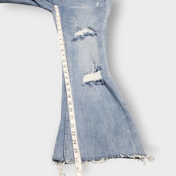 Risen Womens High-Rise Flare Distressed Jeans Sz 30/11 Light Blue Wash Raw Hem - Picture 12 of 13